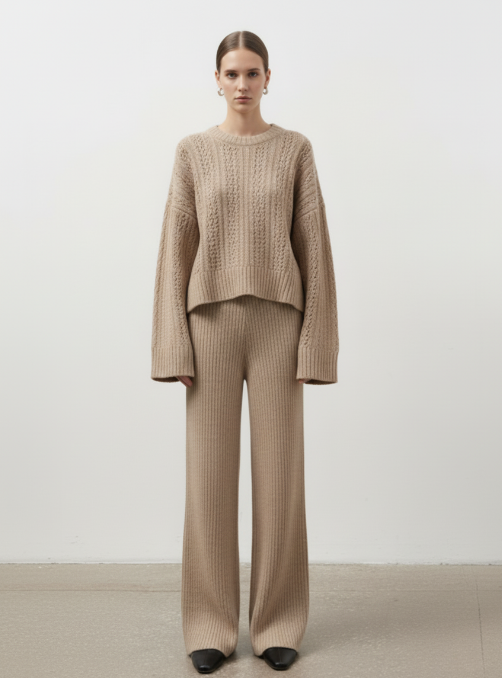 OATMEAL KNIT SWEATER