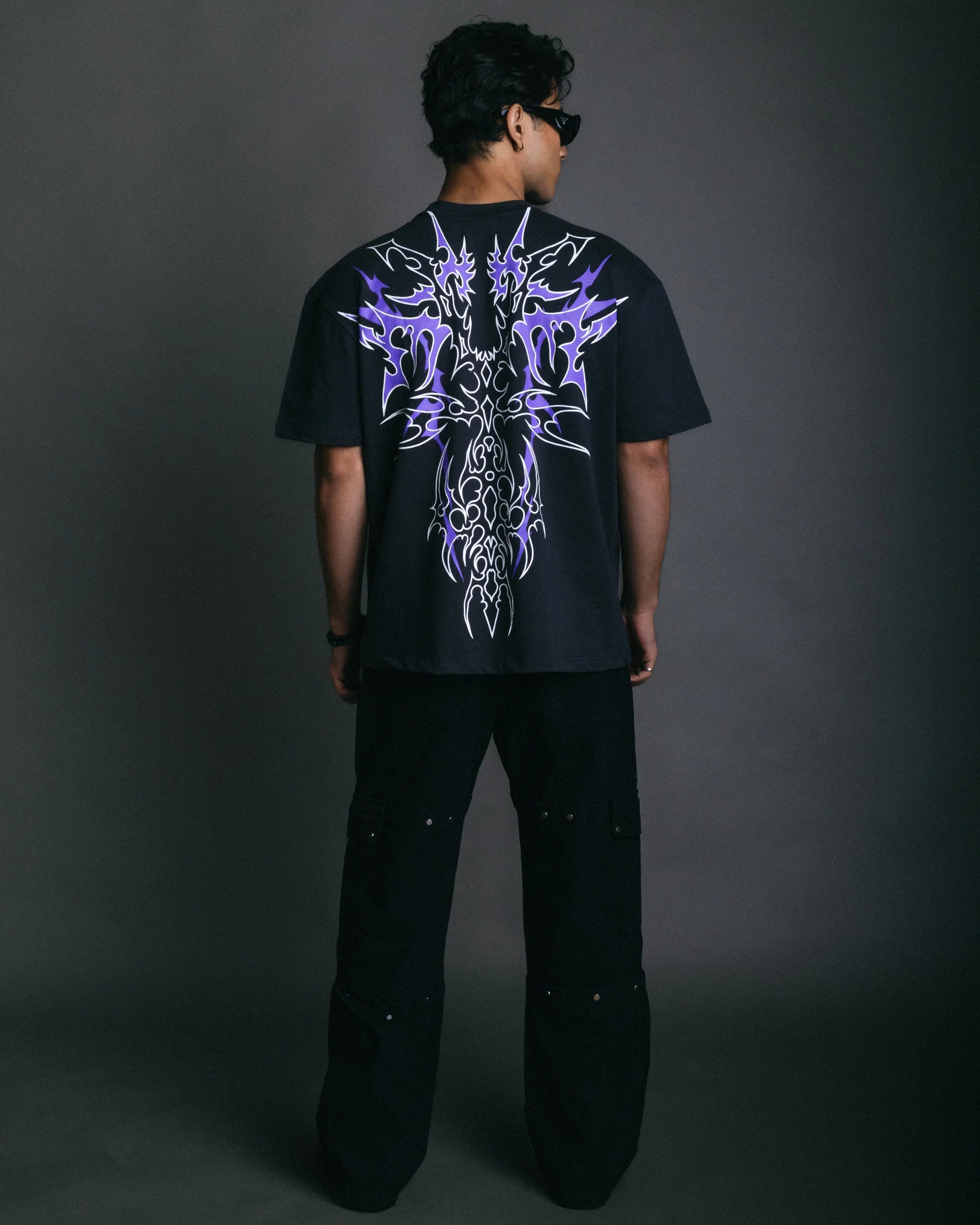 PHANTOM'S CURSE OVERSIZED TEE