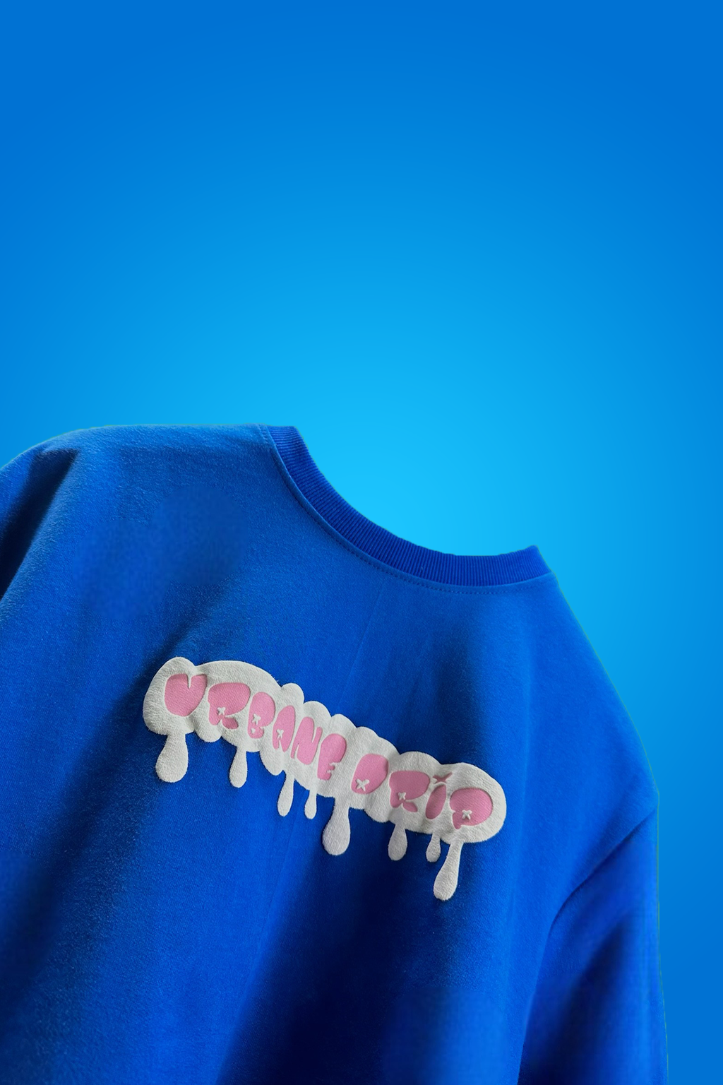 RIGHT IN THE FEELS OVERSIZED TEE