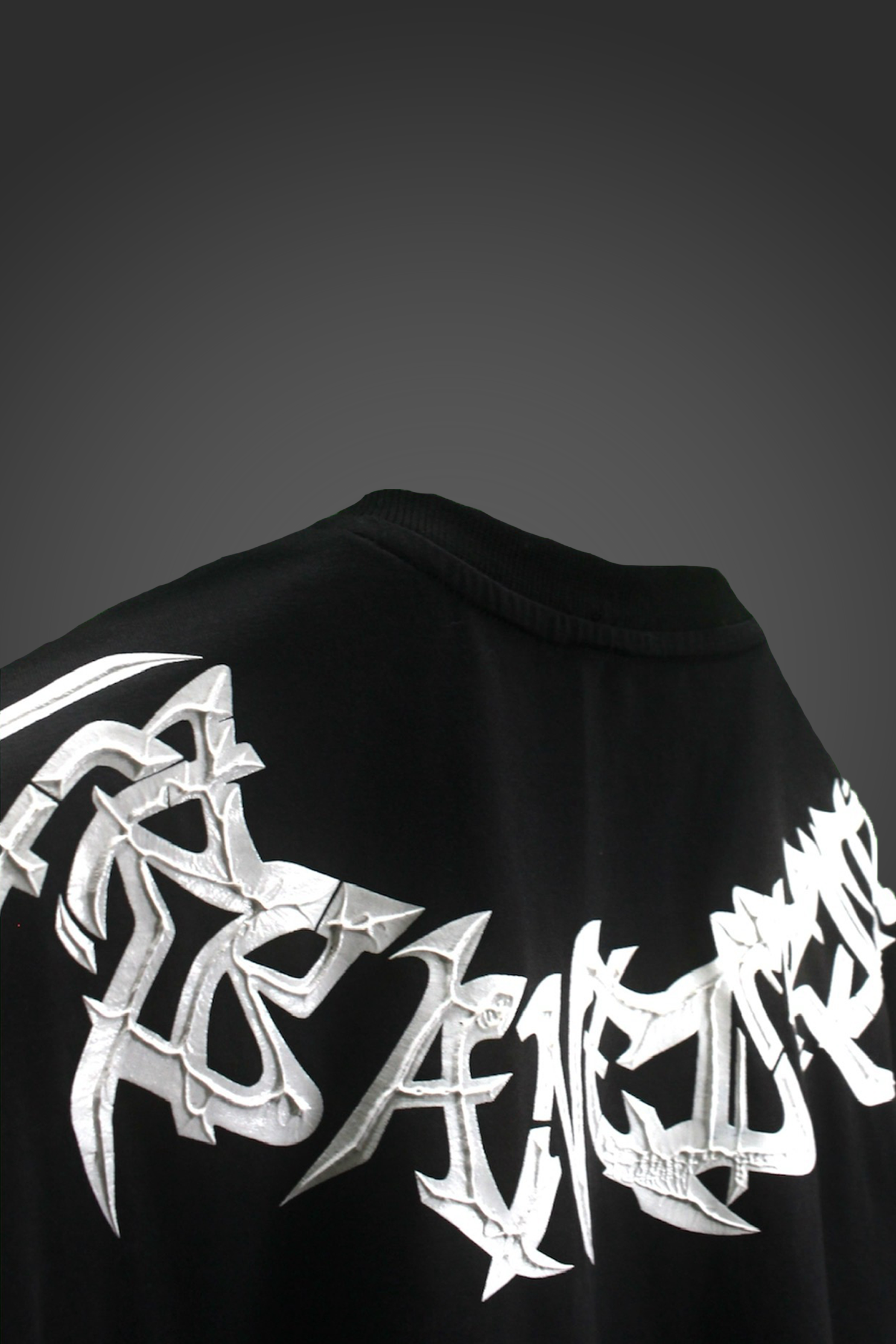 IN THE HOOD OVERSIZED TEE